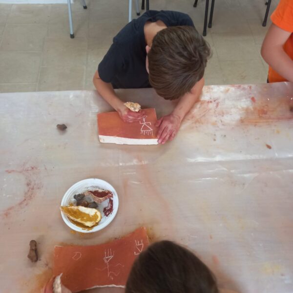 21-2-artisti-con-le-terre-la-pittura-nella-preistoria-05